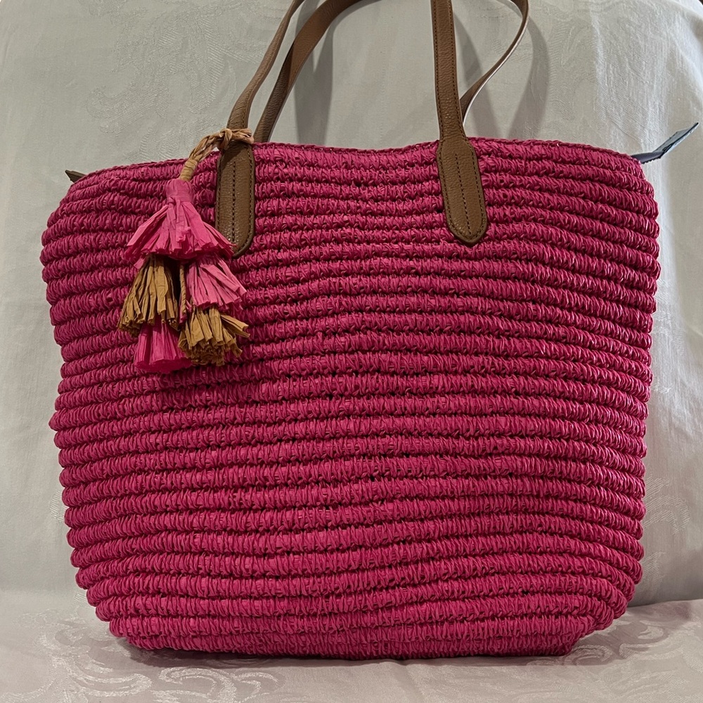 Talbots fuschia straw tote bag with tan leather handles - perfect for the beach